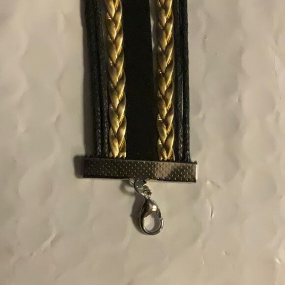 CHEERLEADER LOVE CORDED BRACELET - Picture 4 of 4